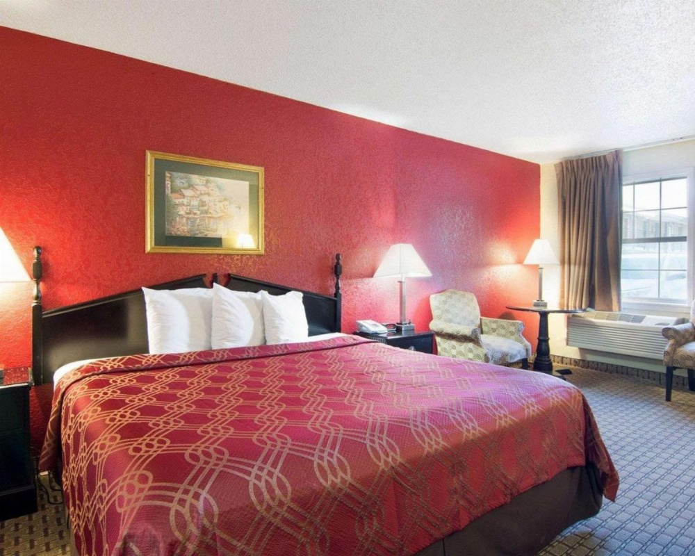 Room image 2