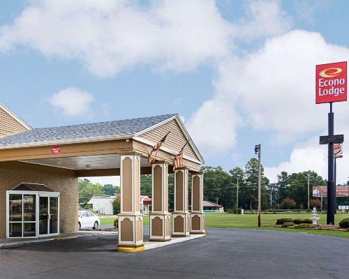 Econo Lodge Pine Bluff image 4